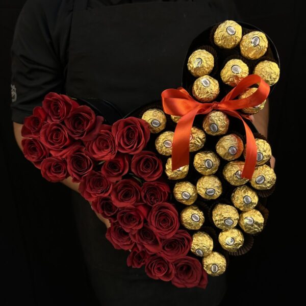 Mickey Mouse de rosas con chocolates Ferrero - Imagen 4