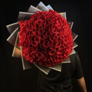 Ramo de 100 rosas