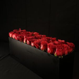 Caja horizontal de 36 rosas